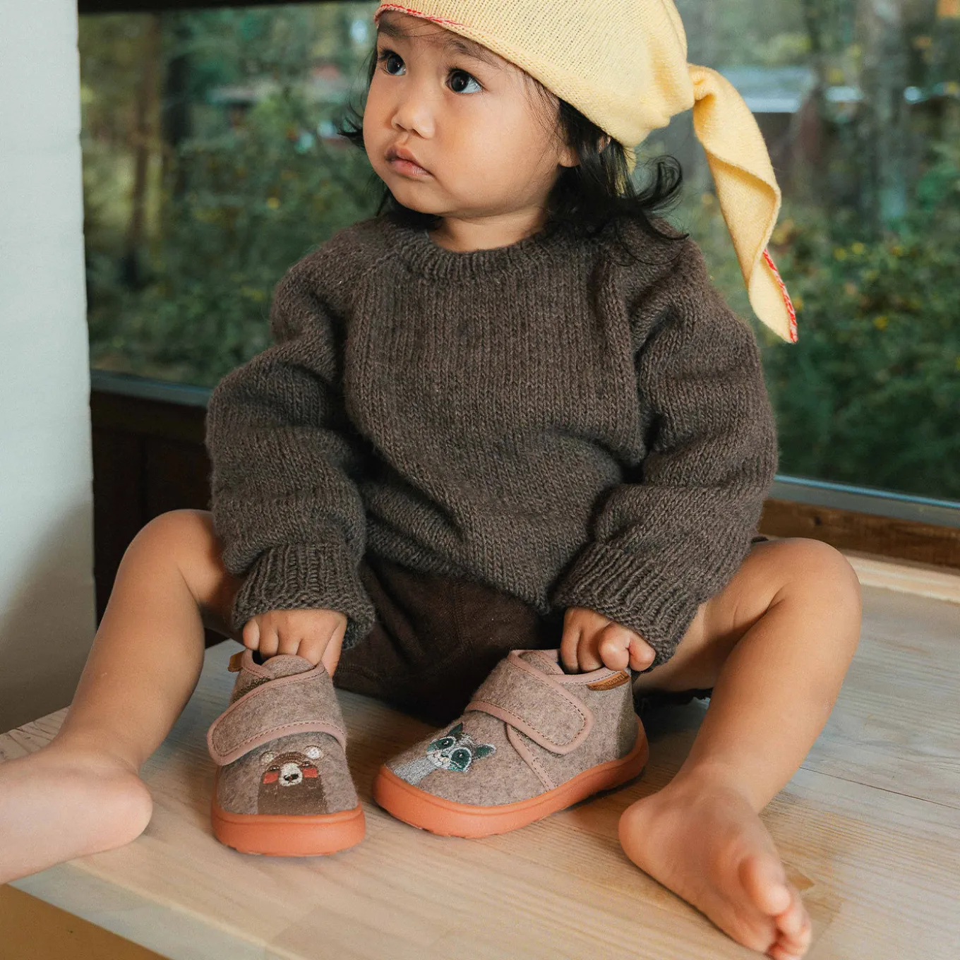 barefoot basic brown