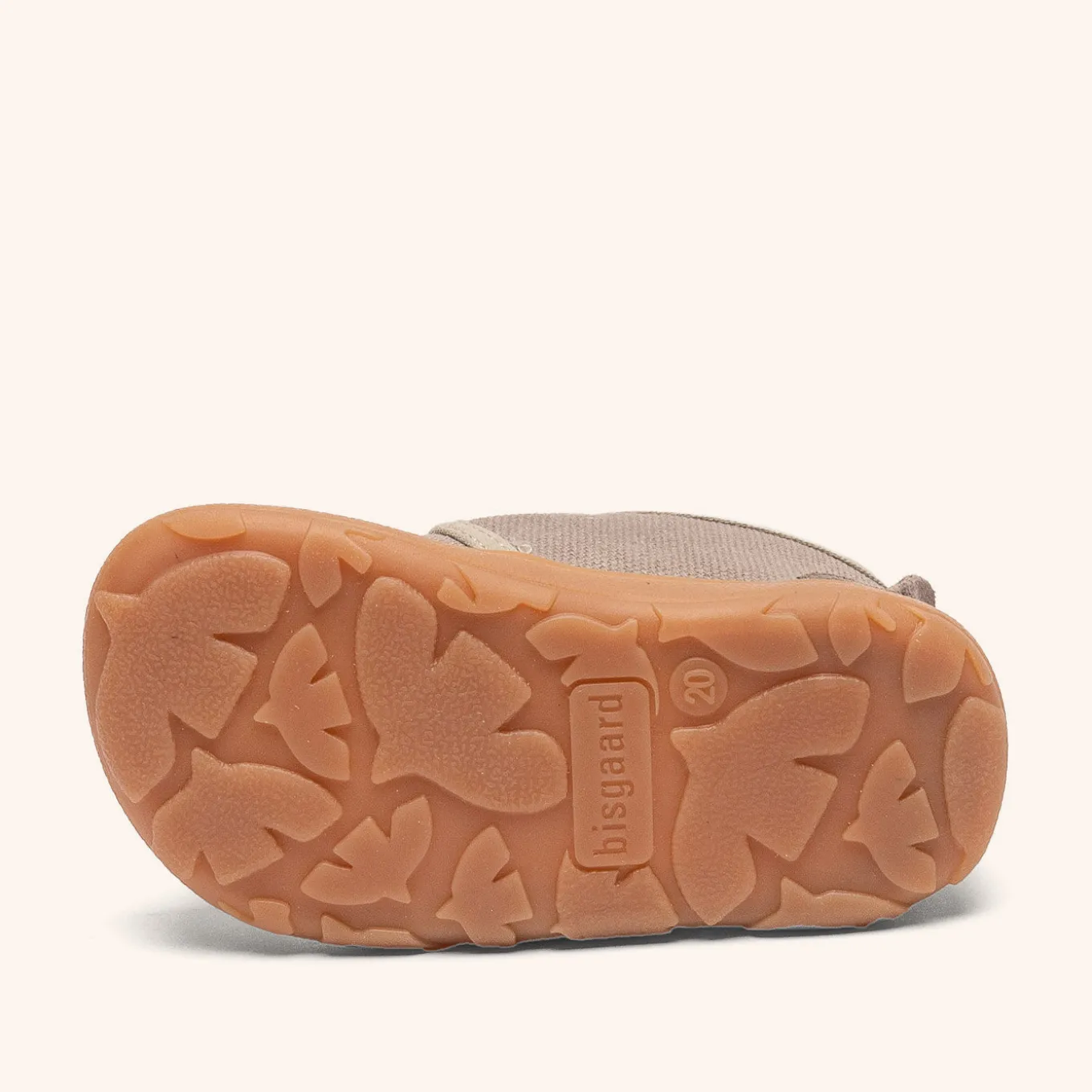 barefoot basic pistachio