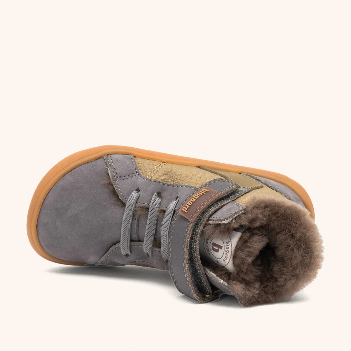 barefoot rafael lamb grey
