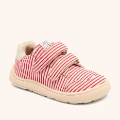 barefoot skipper red