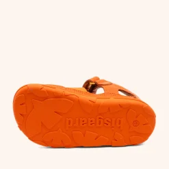barefoot vic orange