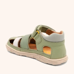 barefoot vic sage