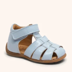 carly light blue