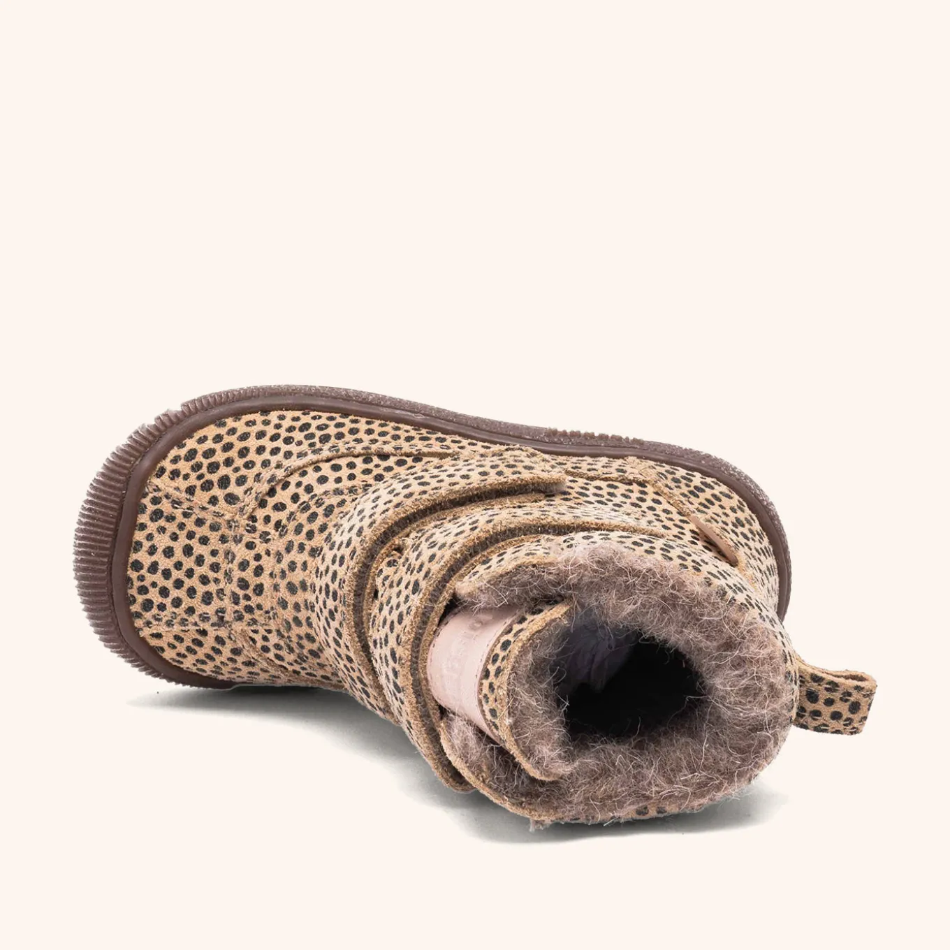 ellis tex black dots