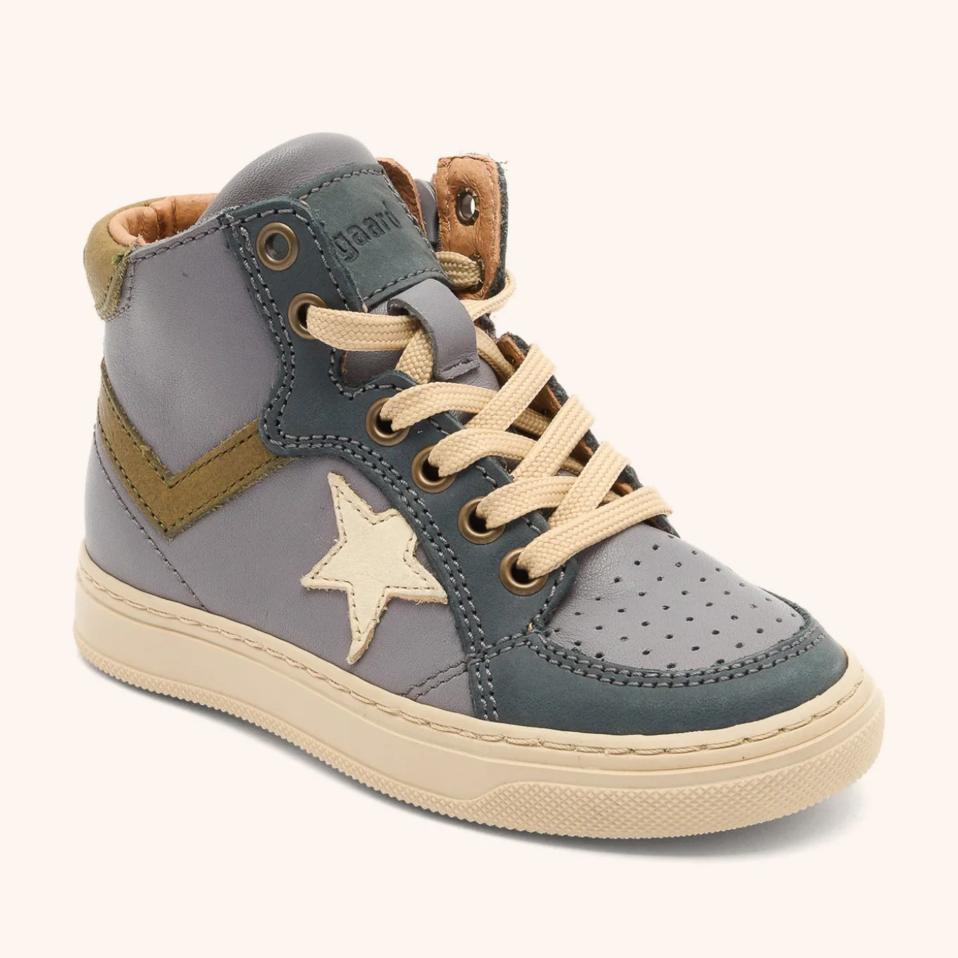 isak grey