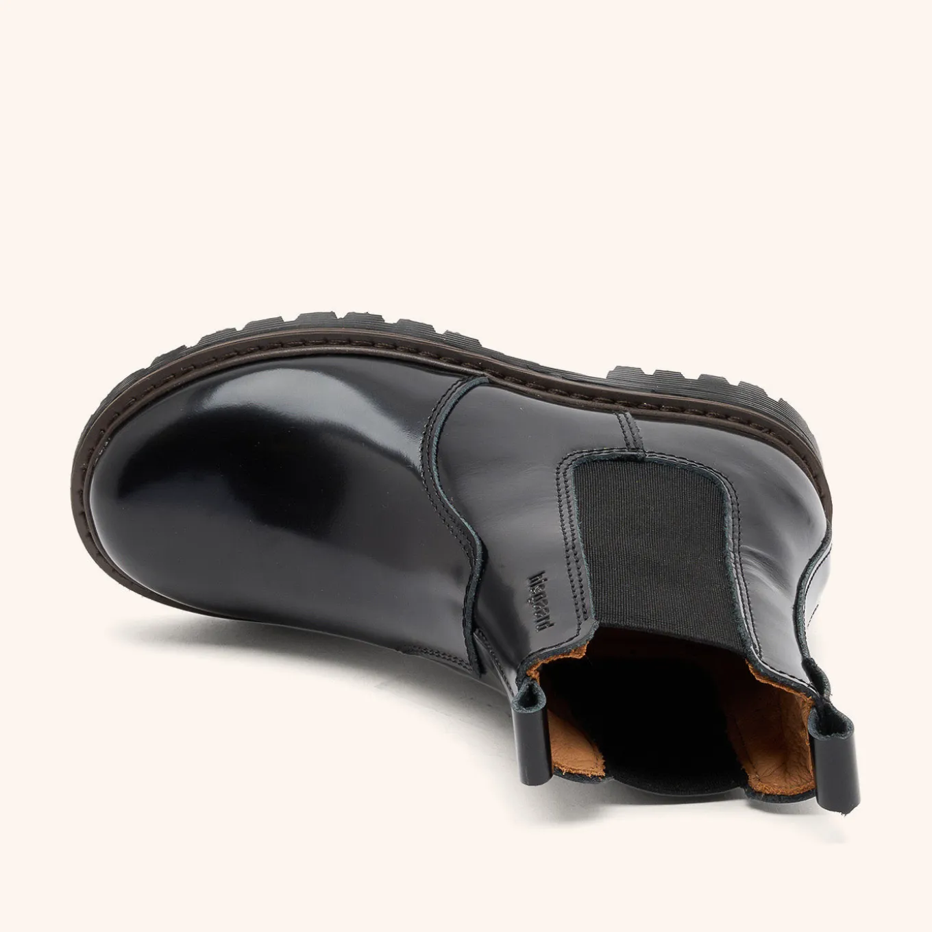 neel black polido