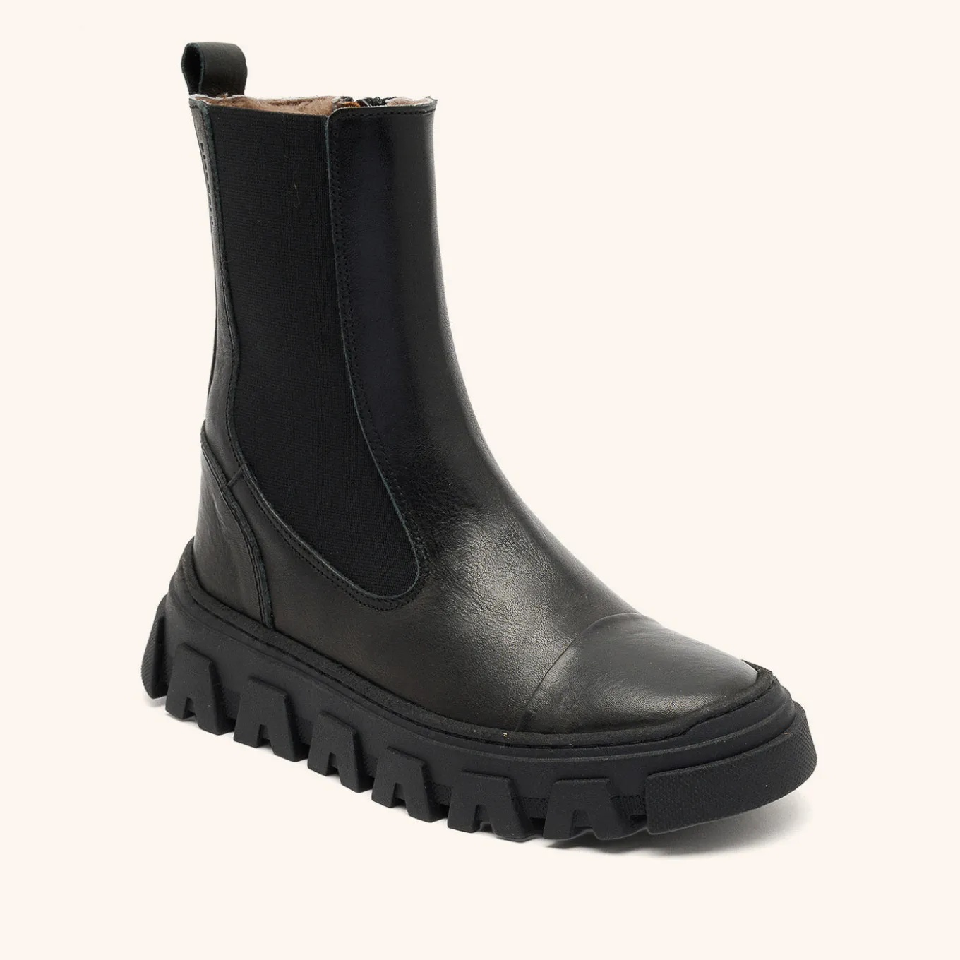 nilla lamb black