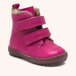 storm lamb deep pink